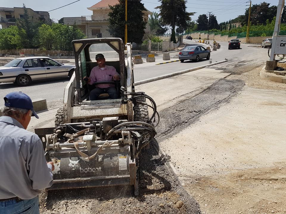 بلدية عاليه تُطلق خطة تأهيل المداخل بدءاً من حي الوطى