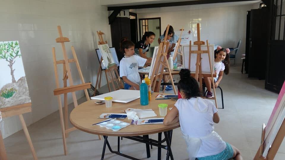 Art courses for children from the age of 12 to 14