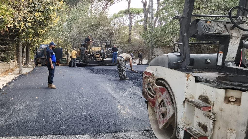 تزفيت منطقة الكتانه في مدينة عاليه