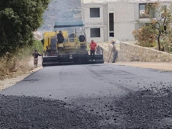 تزفيت منطقة الكتانه في مدينة عاليه